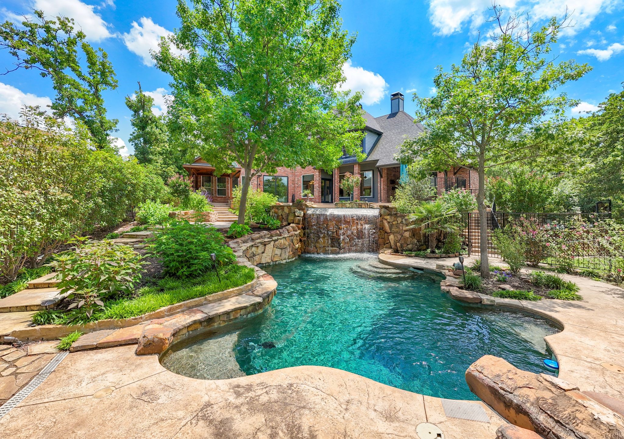 3091 Whispering Oaks Drive Highland Village TX 75077