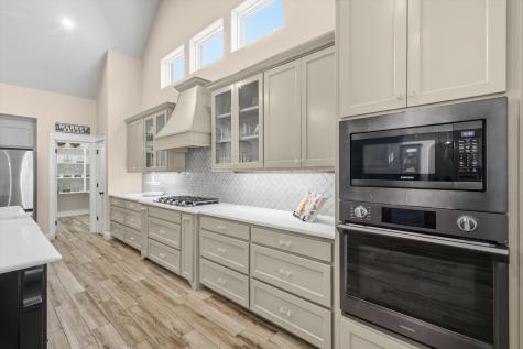 2705 River Path Court Burleson TX 76028