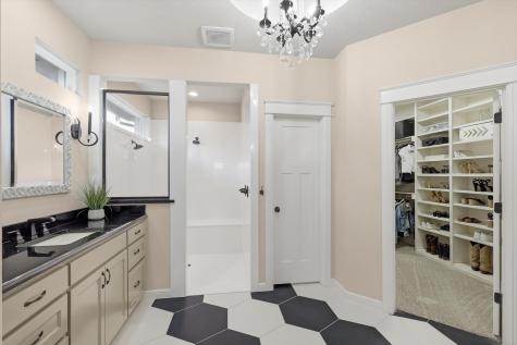 2705 River Path Court Burleson TX 76028