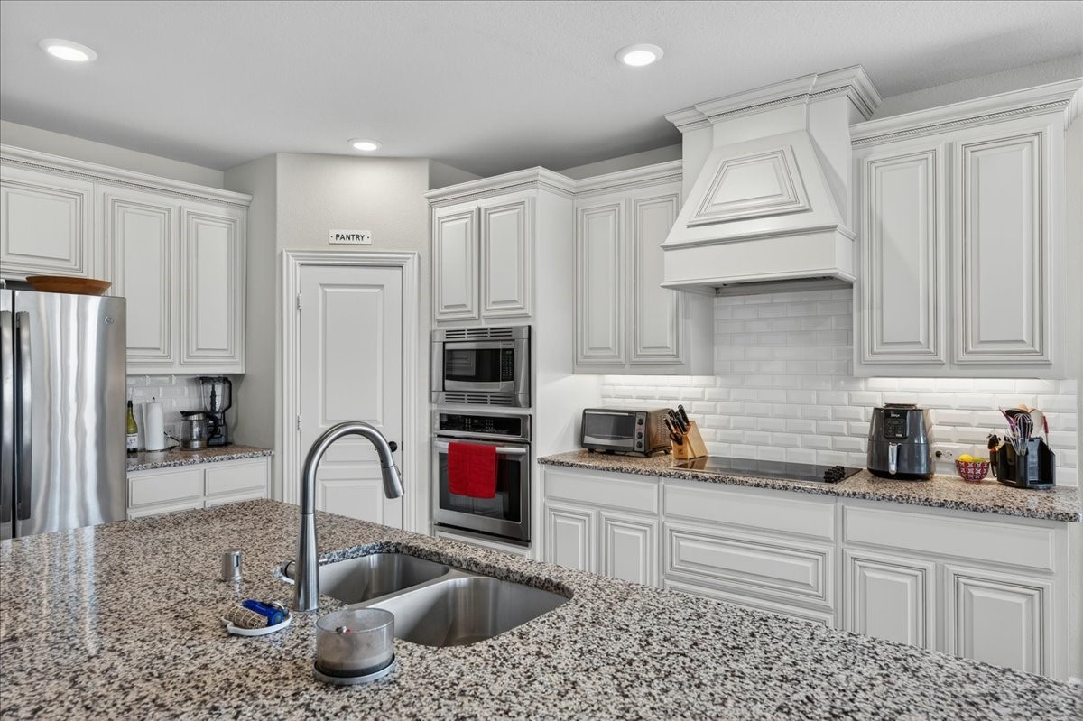 3835 Wheatland Trail Heartland TX 75126