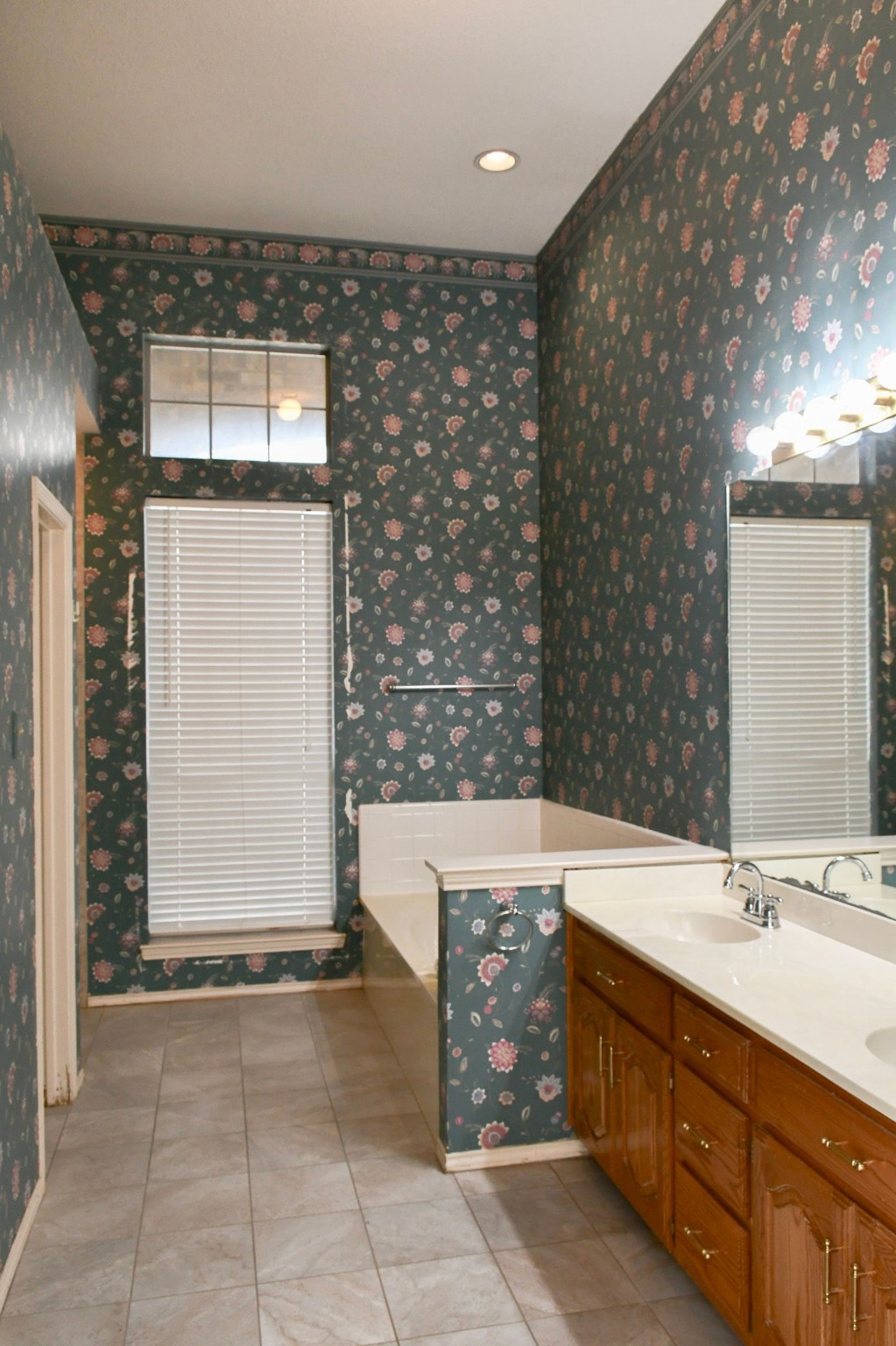 2901 Lois Lane Rowlett TX 75088