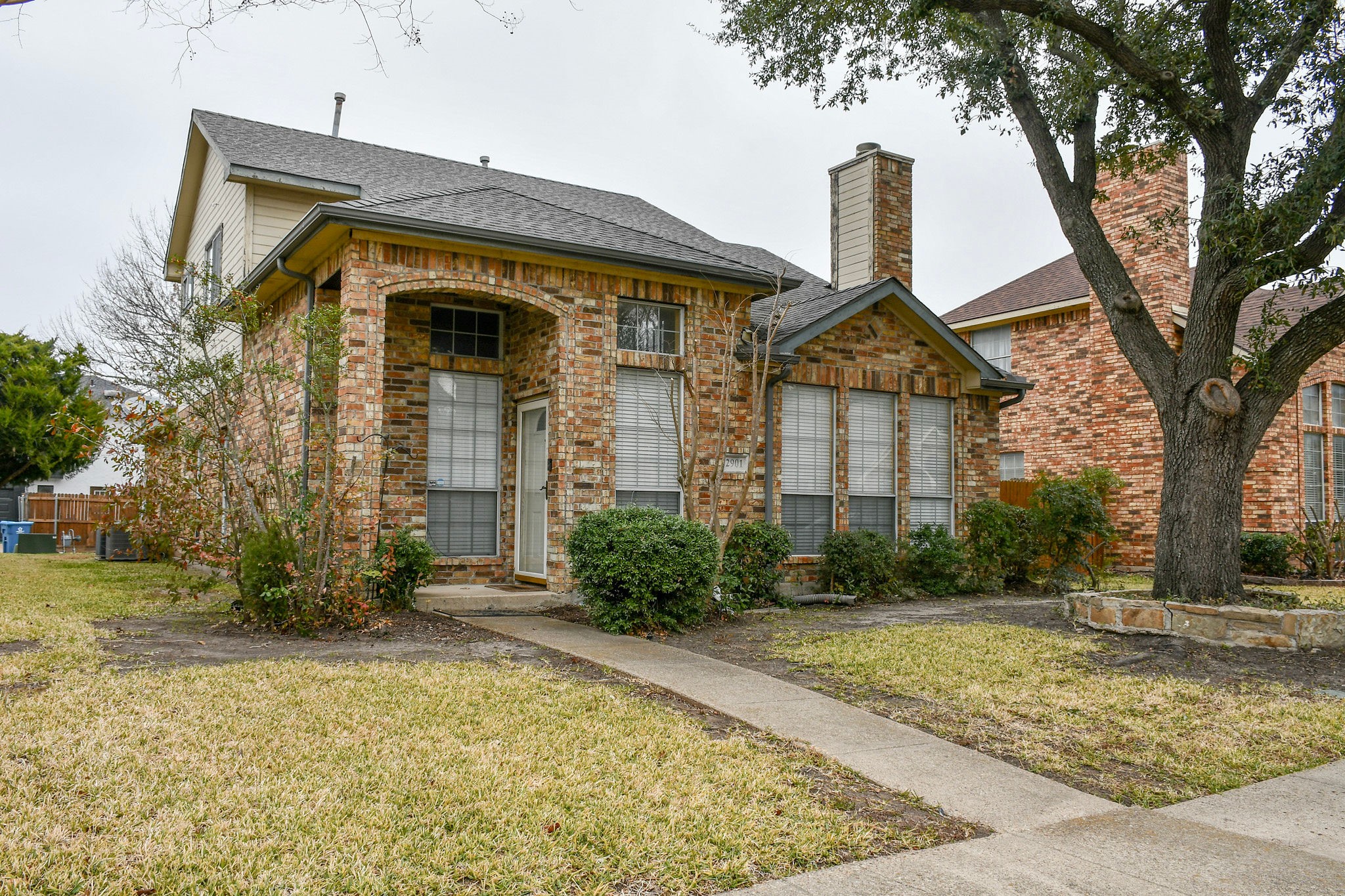 2901 Lois Lane Rowlett TX 75088