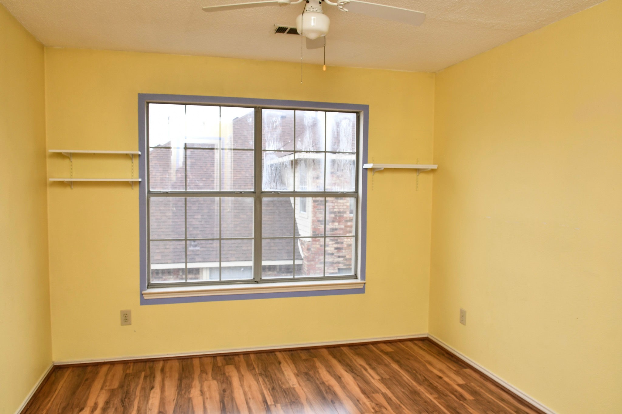 2901 Lois Lane Rowlett TX 75088