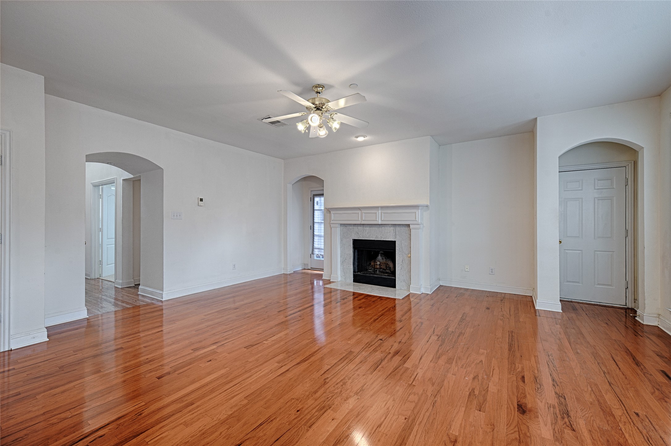 531 Southridge Way Irving TX 75063