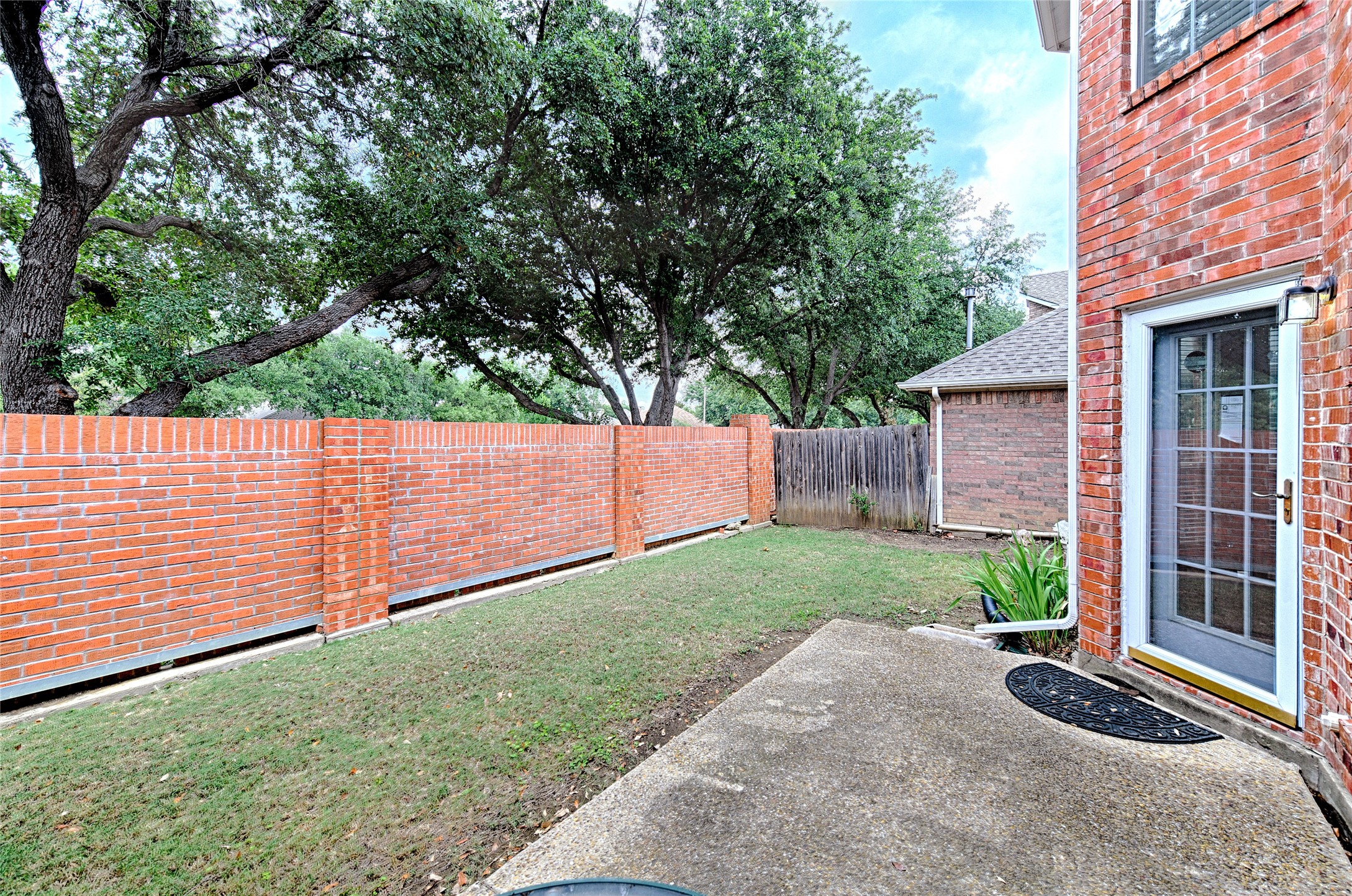 531 Southridge Way Irving TX 75063