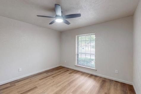 3714 Kiest Knoll Drive Dallas TX 75233