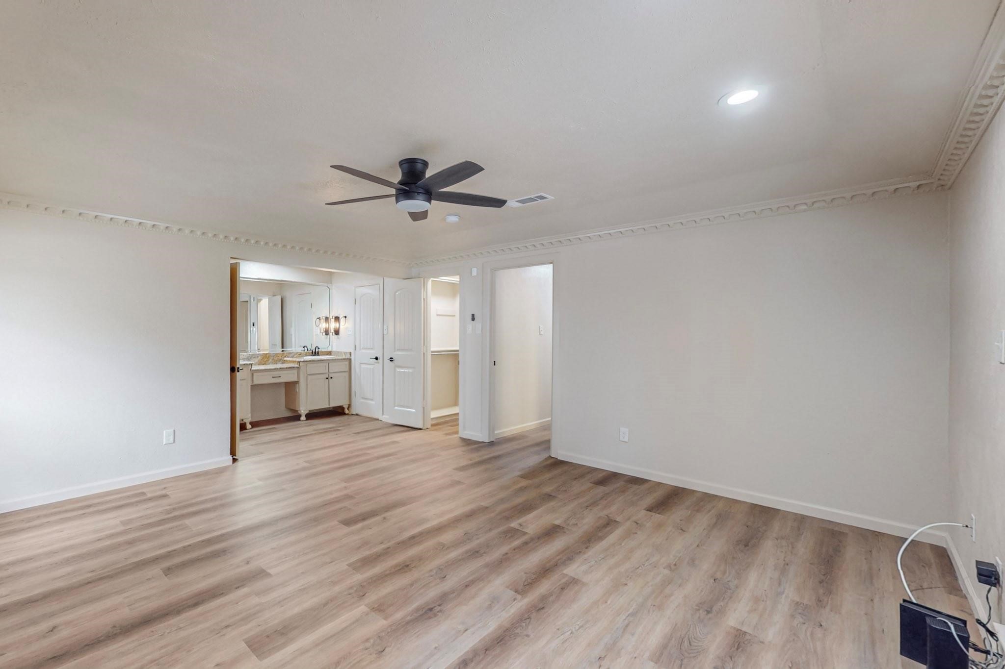 3714 Kiest Knoll Drive Dallas TX 75233