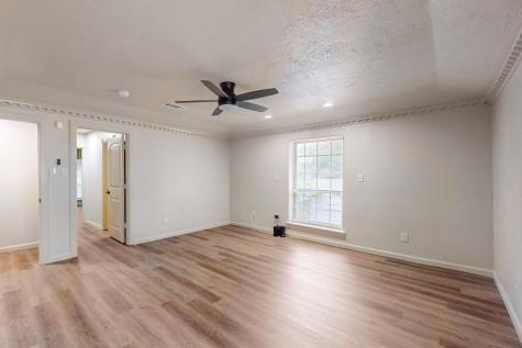 3714 Kiest Knoll Drive Dallas TX 75233