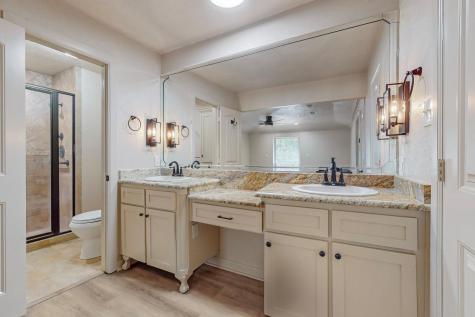 3714 Kiest Knoll Drive Dallas TX 75233