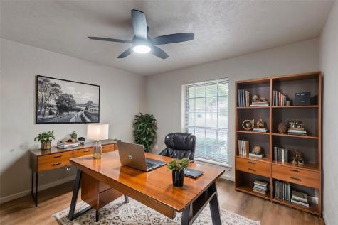 3714 Kiest Knoll Drive Dallas TX 75233