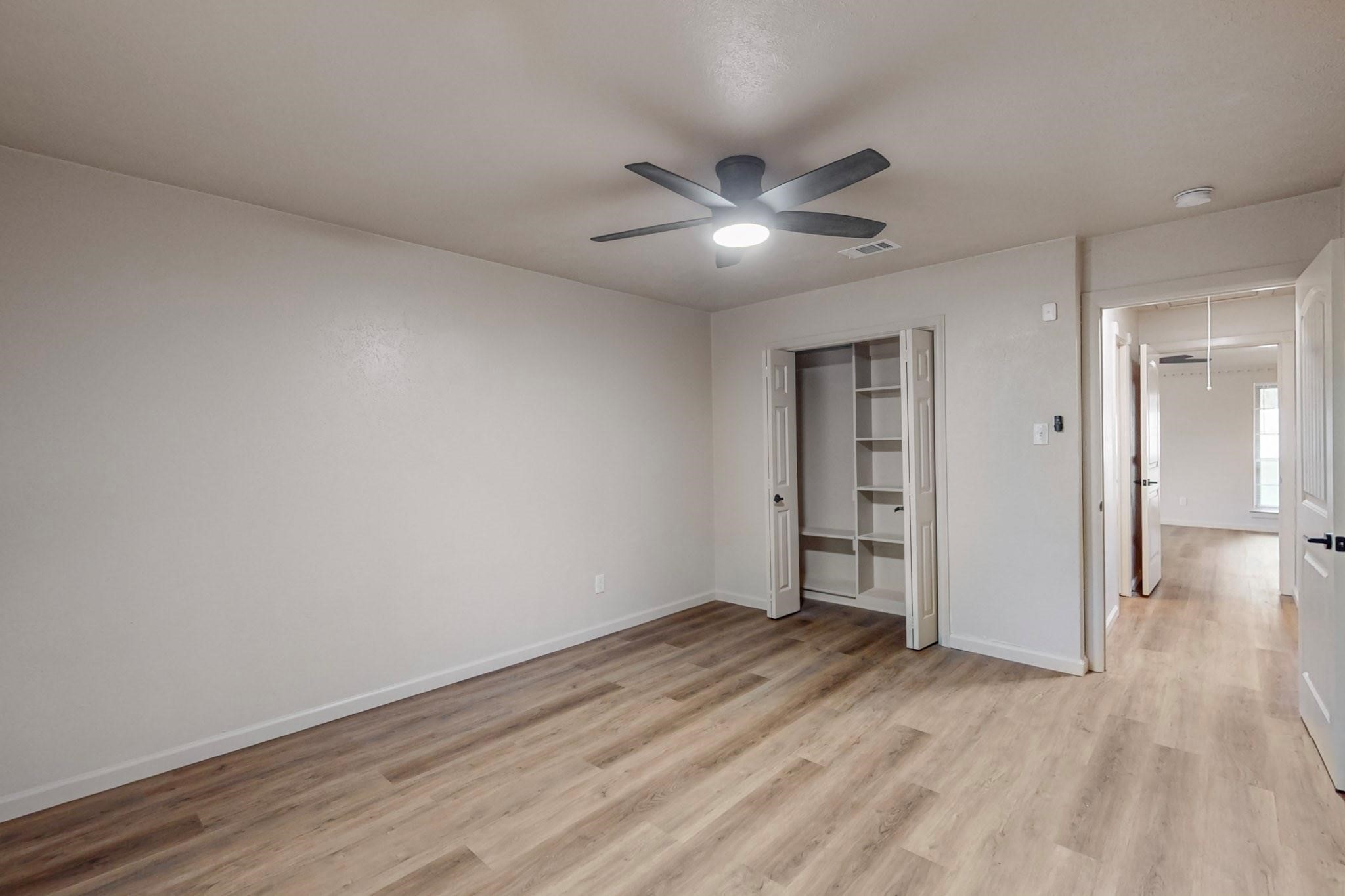 3714 Kiest Knoll Drive Dallas TX 75233
