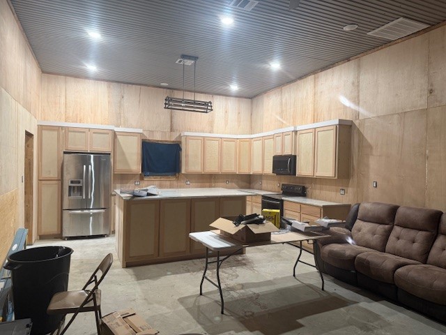 267 Private Road 6294 Palestine TX 75801