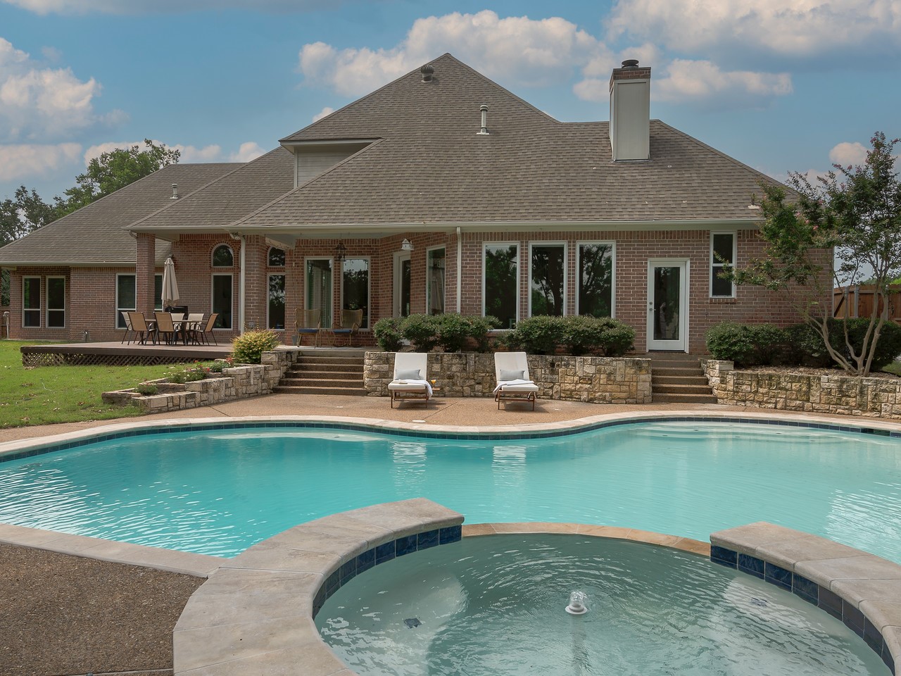 1310 Meadow Ridge Court Southlake TX 76092