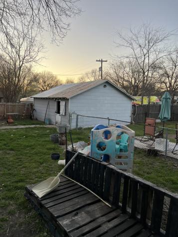 100 E Mulberry Street Leonard TX 75452