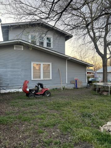 100 E Mulberry Street Leonard TX 75452