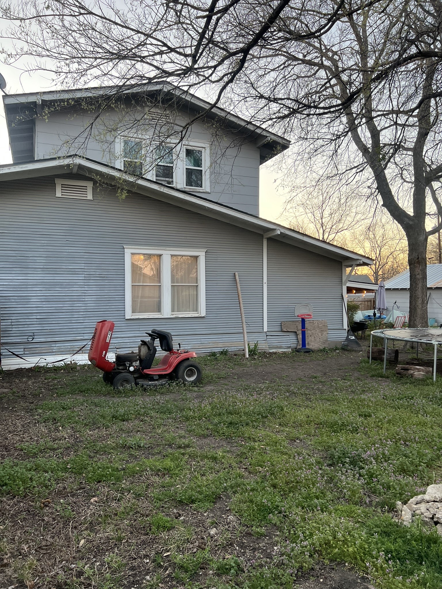 100 E Mulberry Street Leonard TX 75452