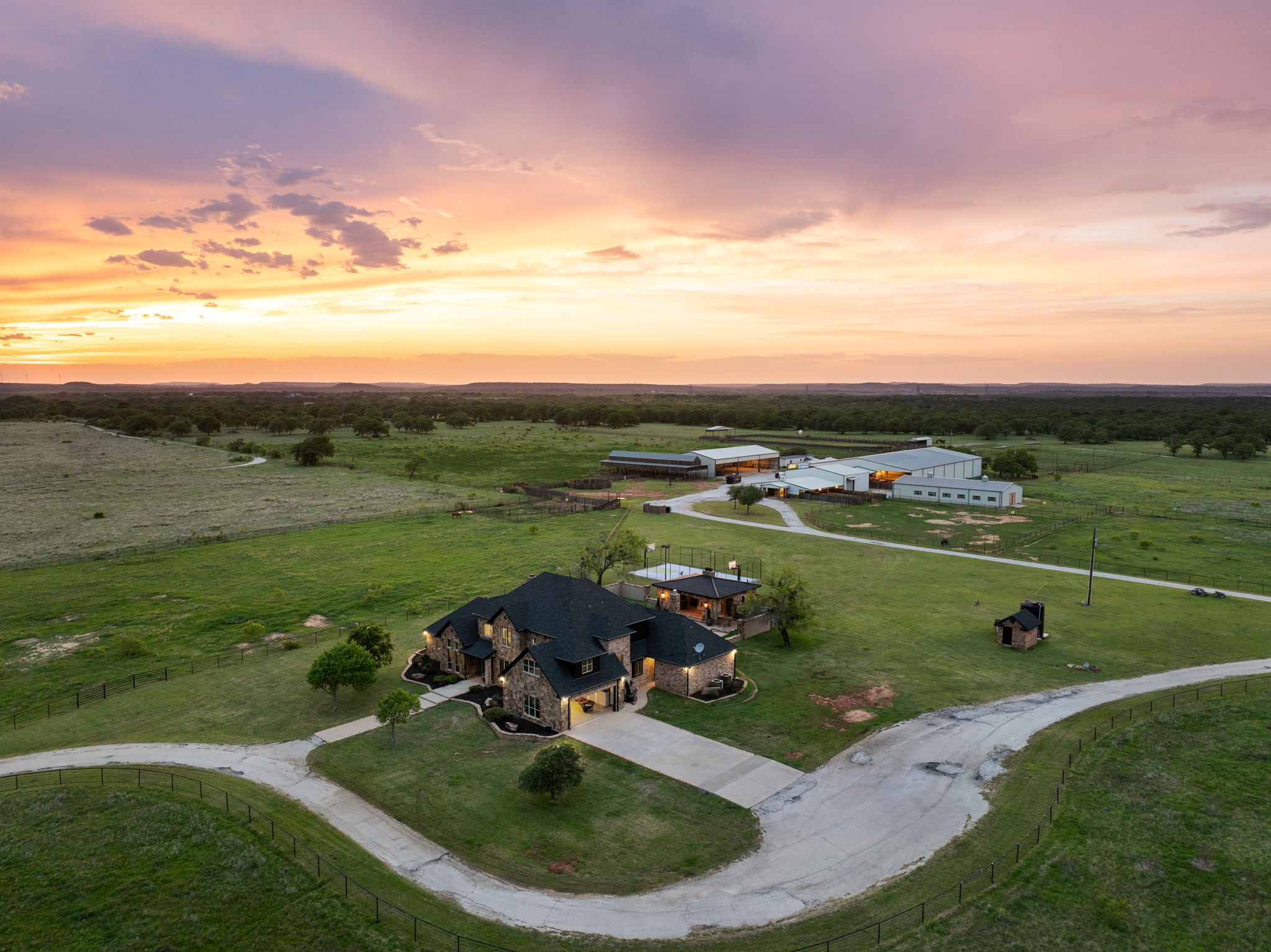 2454 380 W State Highway Jacksboro TX 76458
