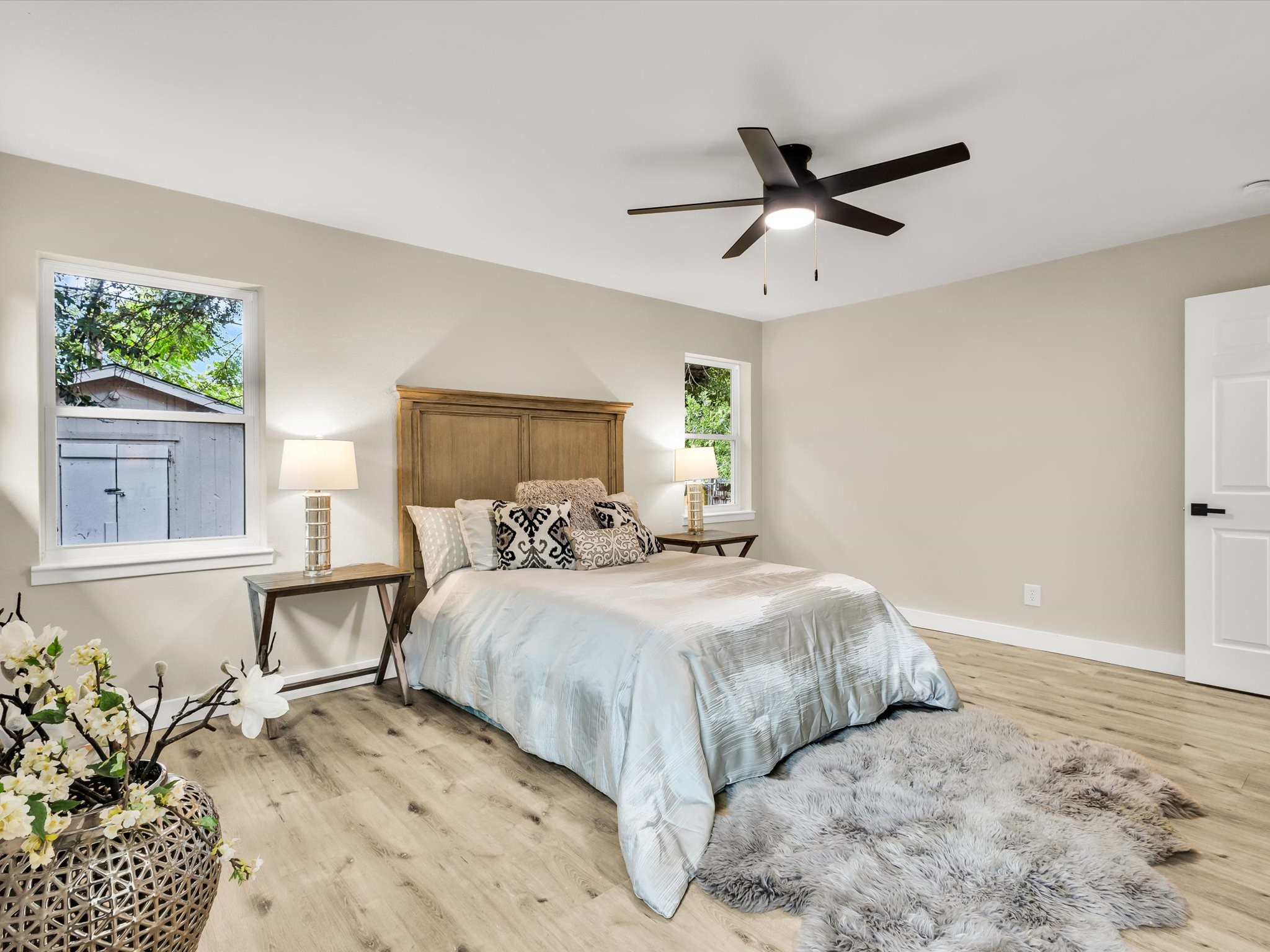 6005 Saint Johns Lane Fort Worth TX 76114