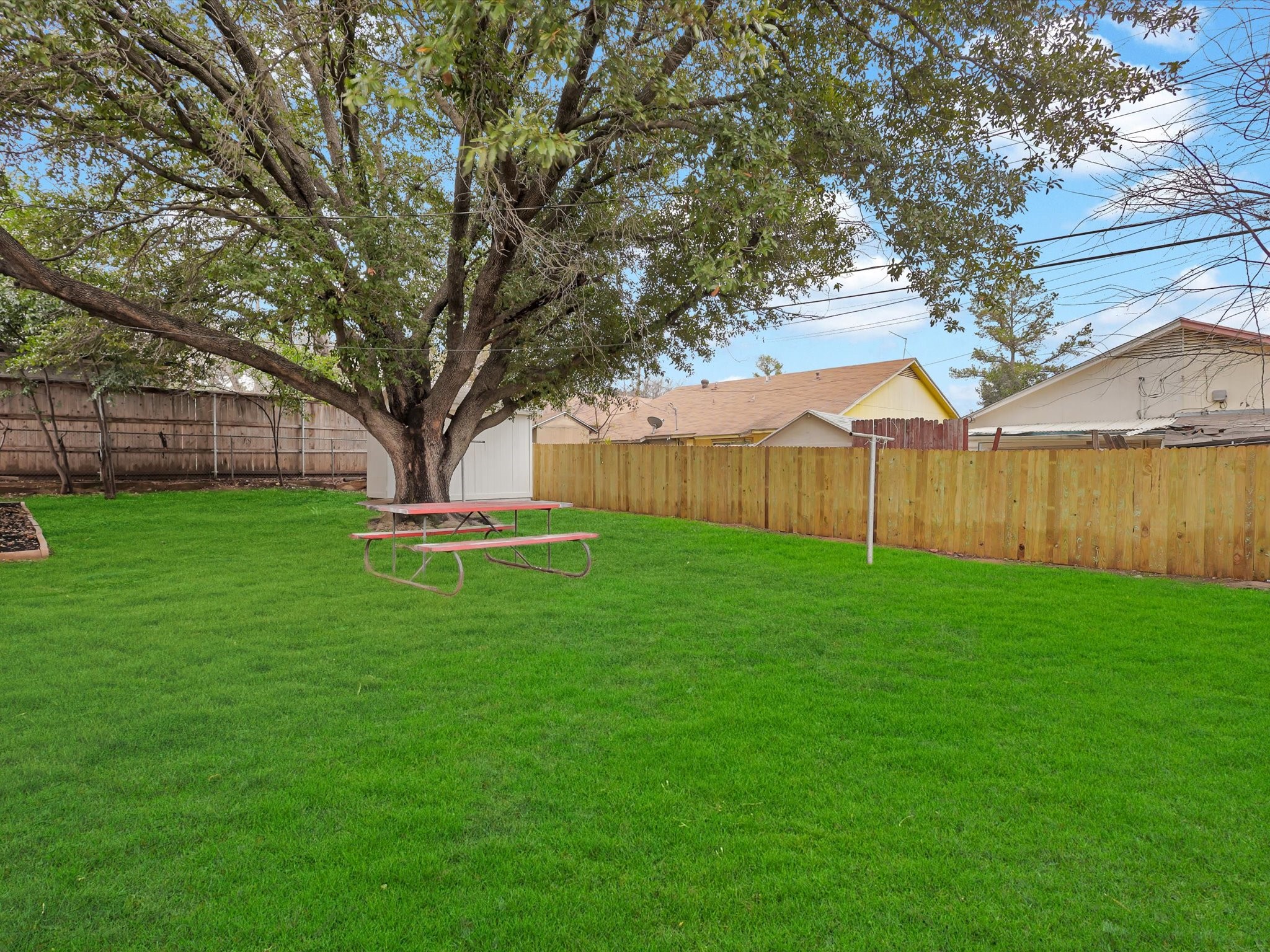 6005 Saint Johns Lane Fort Worth TX 76114