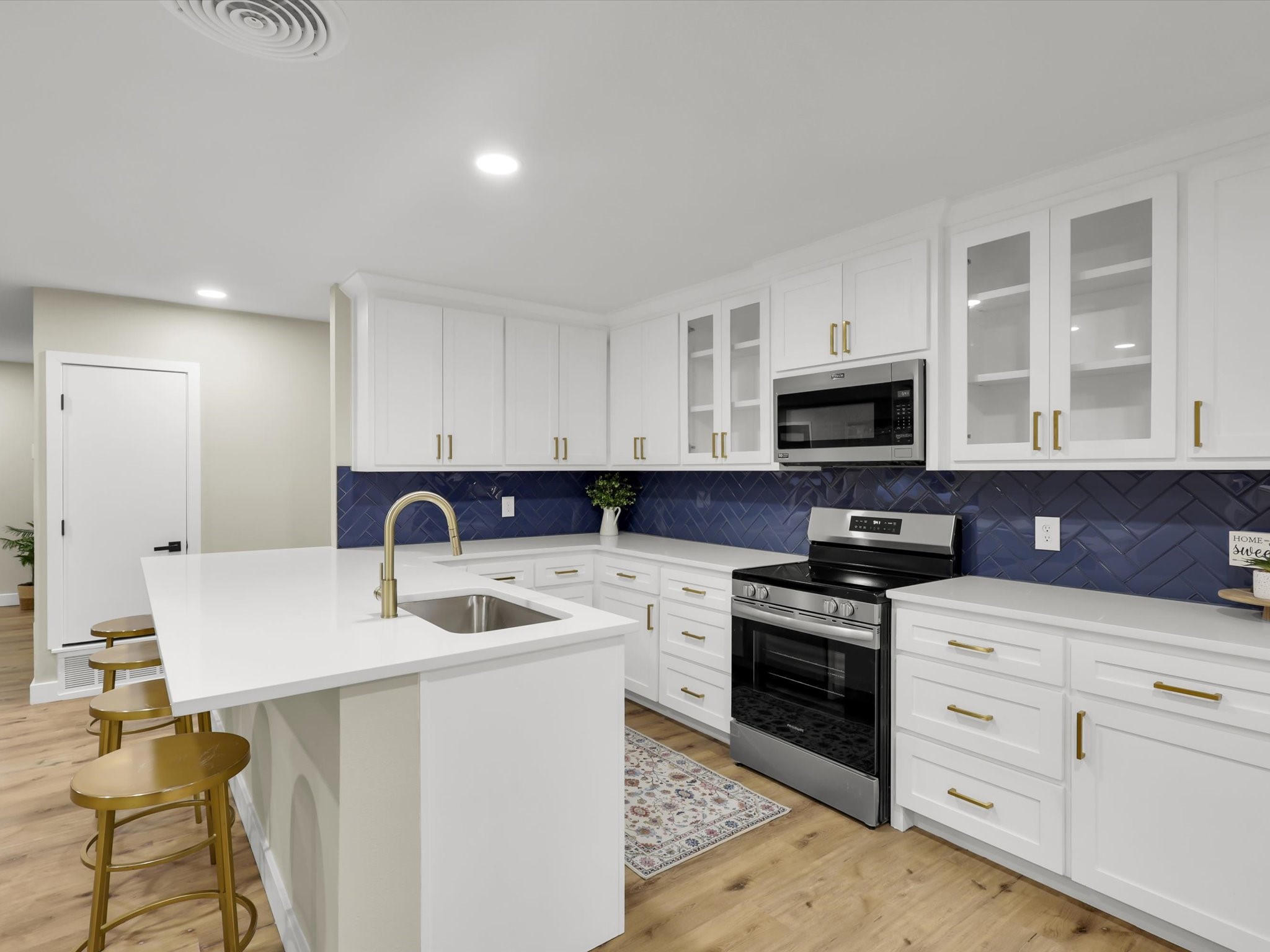 6005 Saint Johns Lane Fort Worth TX 76114