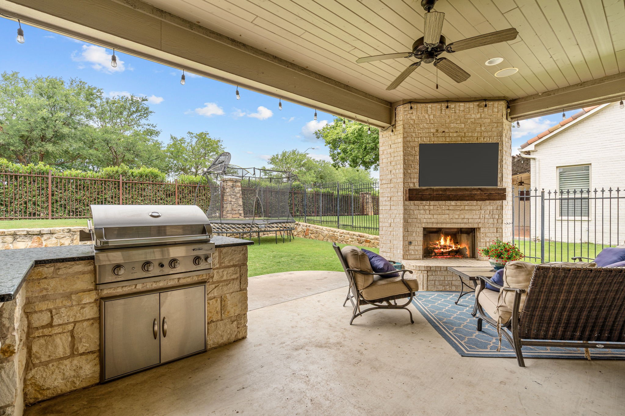 8621 Colina Terrace Benbrook TX 76126