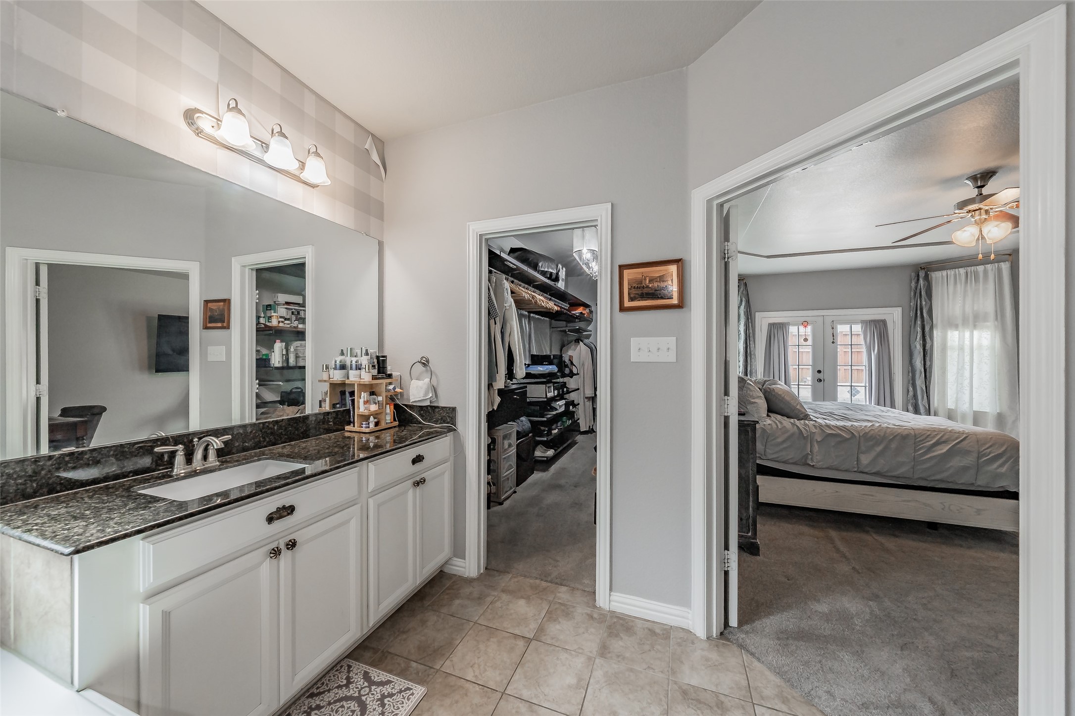 1112 Mesa Crest Drive Fort Worth TX 76052