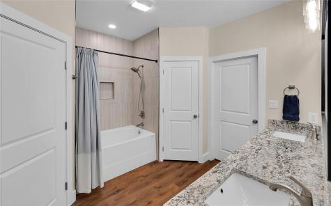 910 S Avenue J Clifton TX 76634