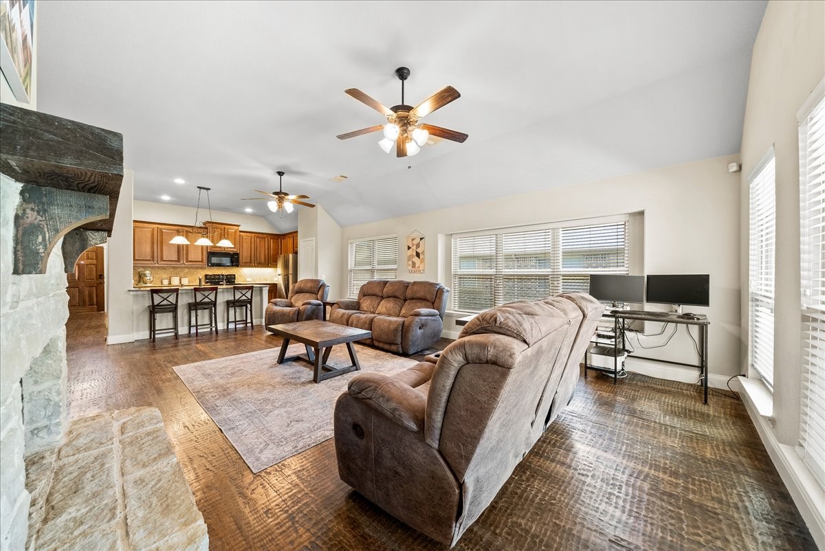 5009 Spruce Street Krum TX 76249