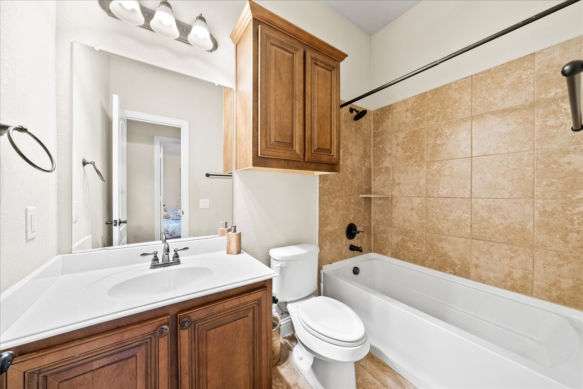 5009 Spruce Street Krum TX 76249