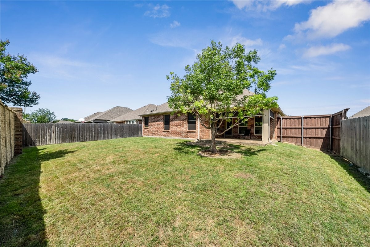 5009 Spruce Street Krum TX 76249
