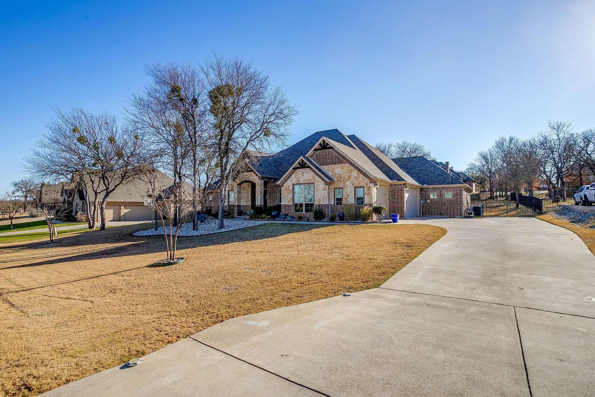 601 S Sugartree Drive Lipan TX 76462