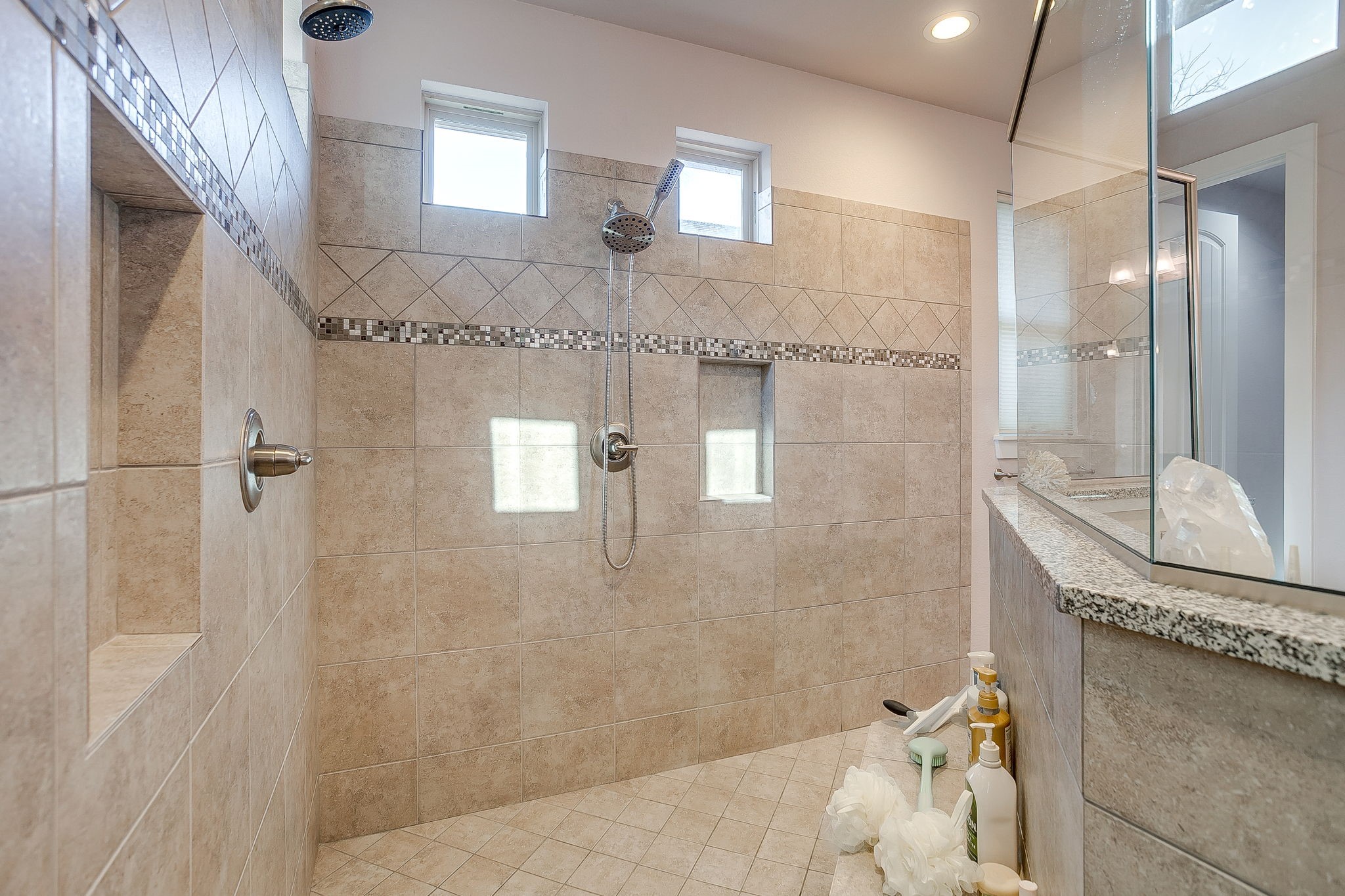 601 S Sugartree Drive Lipan TX 76462