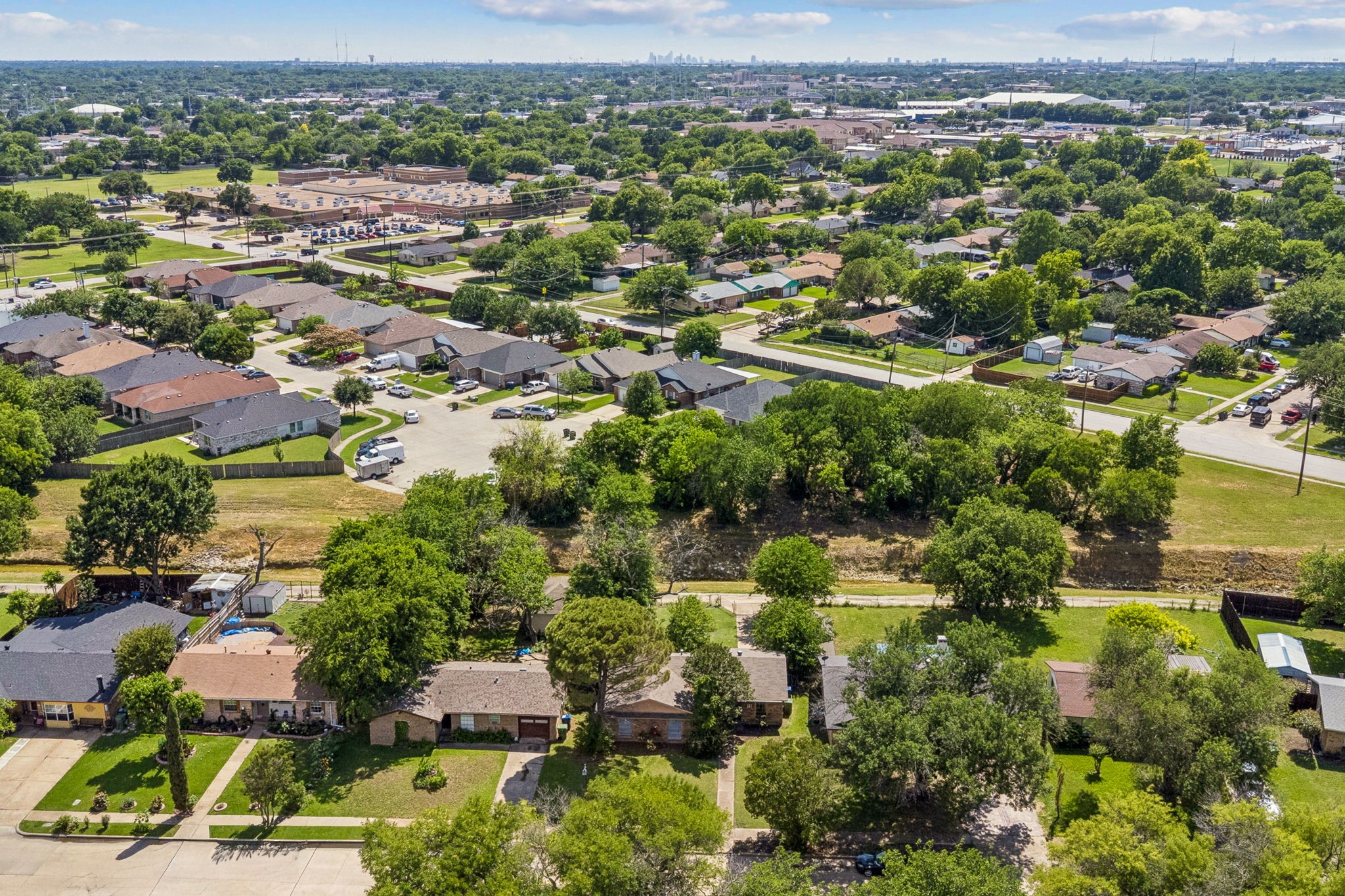818 Quebec Drive Garland TX 75040