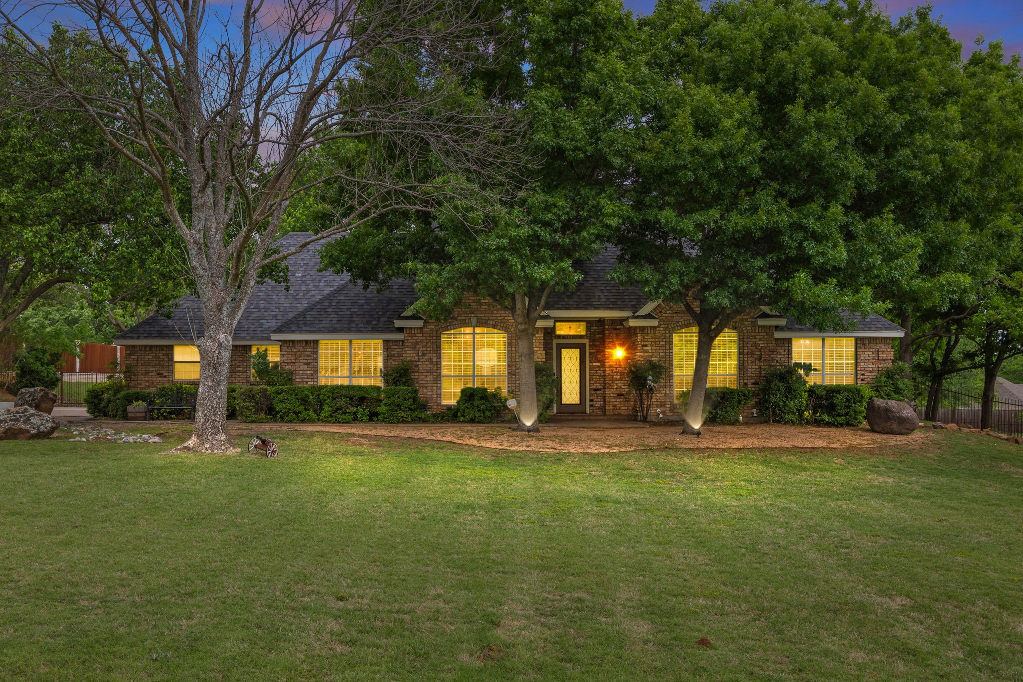 1907 Woodland Hills Lane Weatherford TX 76087
