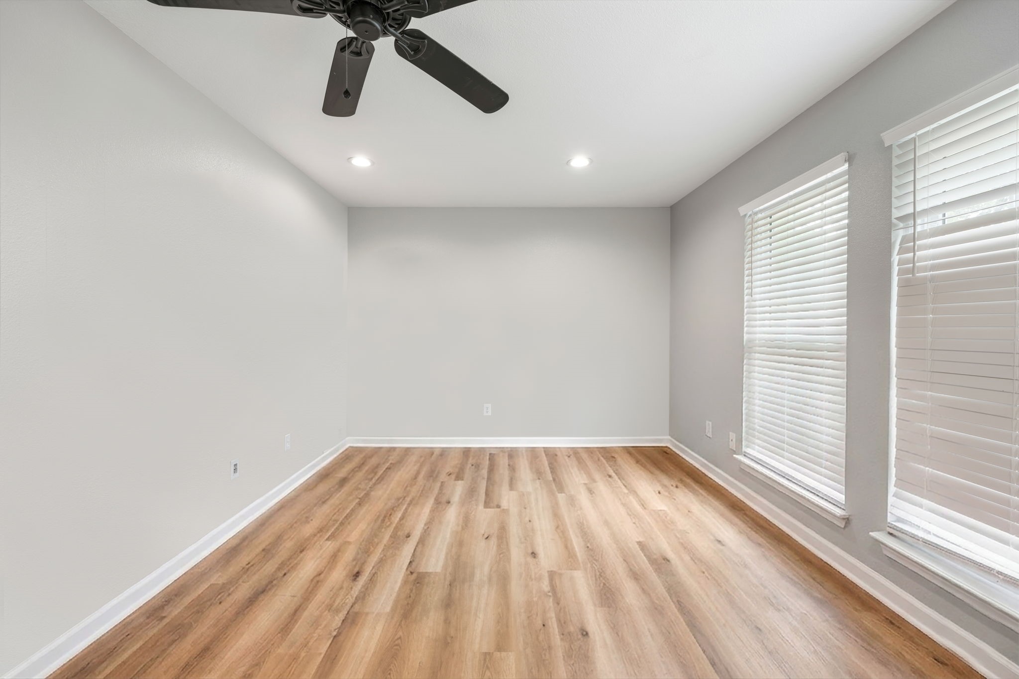 1907 Woodland Hills Lane Weatherford TX 76087