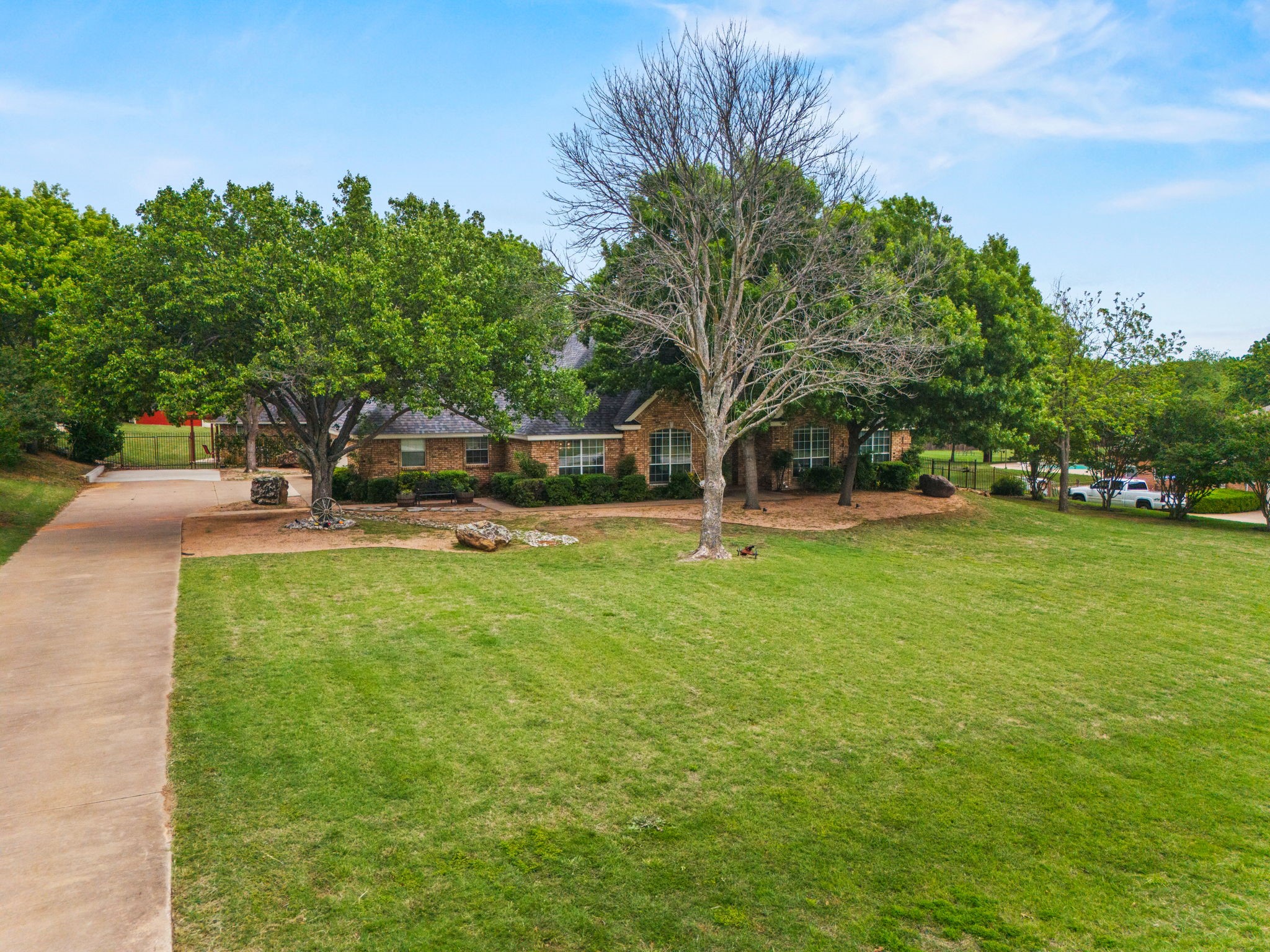 1907 Woodland Hills Lane Weatherford TX 76087