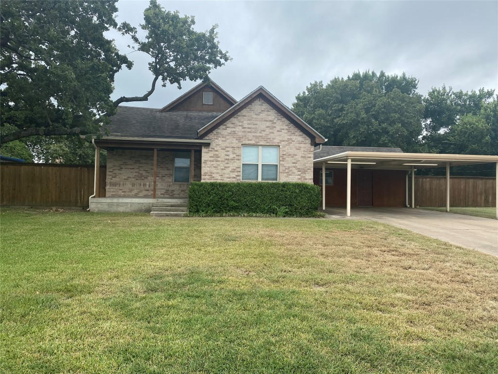 121 Walnut Creek Drive Azle TX 76020