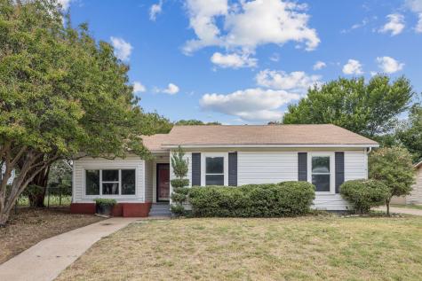3805 Hollis Street Haltom City TX 76111