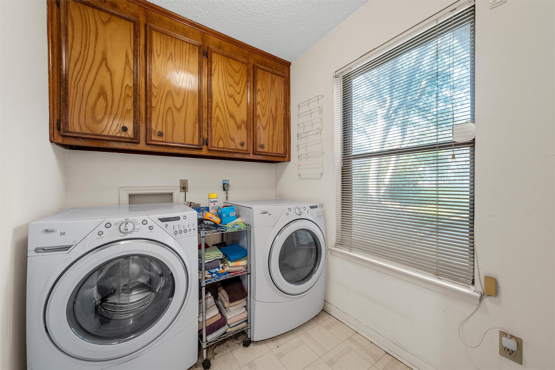10011 Lost Oak Ridge Drive Woodway TX 76712