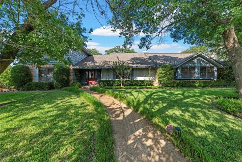 10011 Lost Oak Ridge Drive Woodway TX 76712