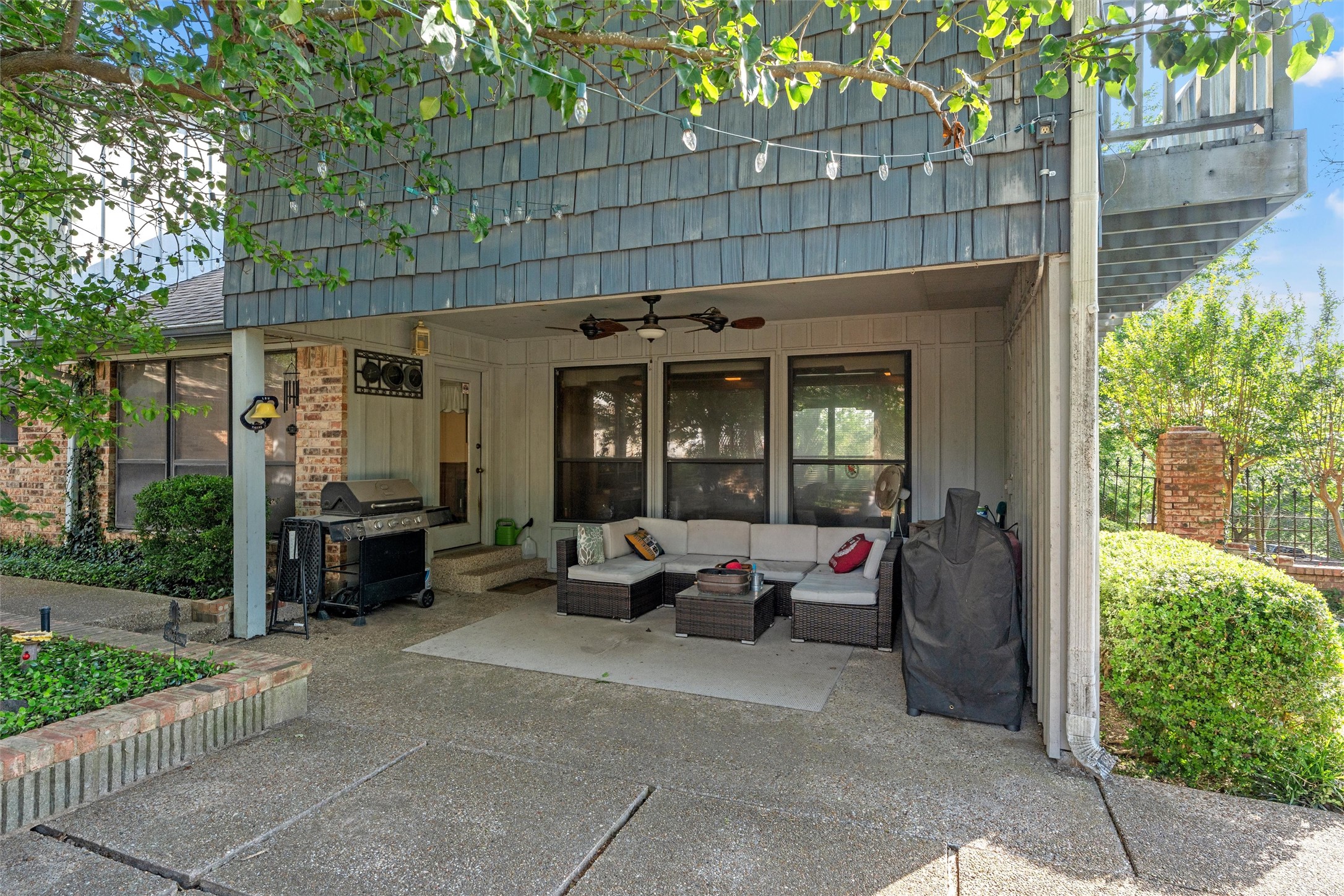 10011 Lost Oak Ridge Drive Woodway TX 76712
