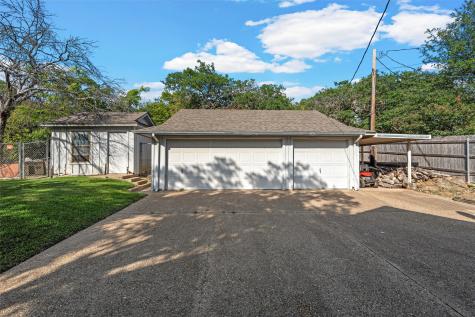 10011 Lost Oak Ridge Drive Woodway TX 76712
