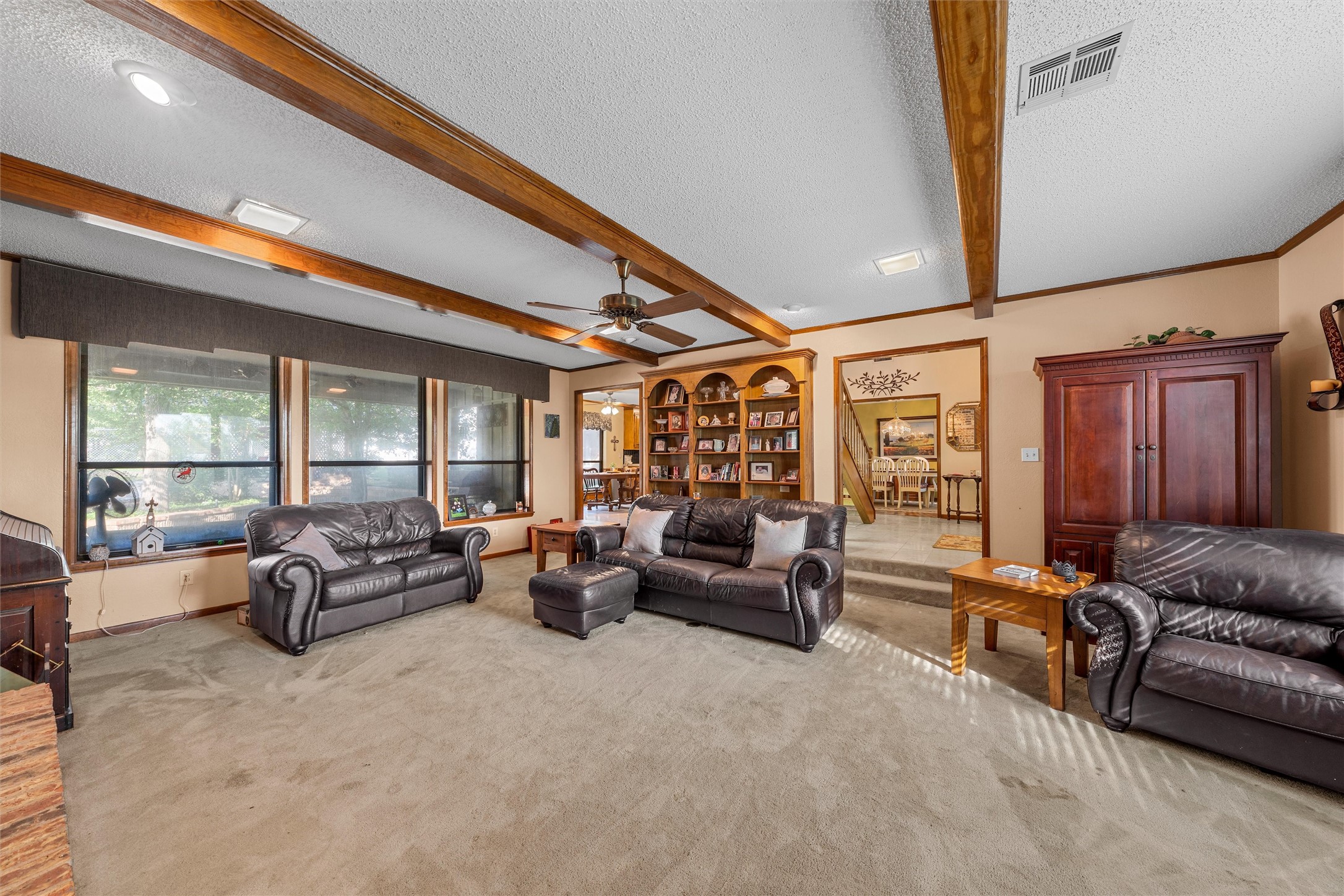 10011 Lost Oak Ridge Drive Woodway TX 76712