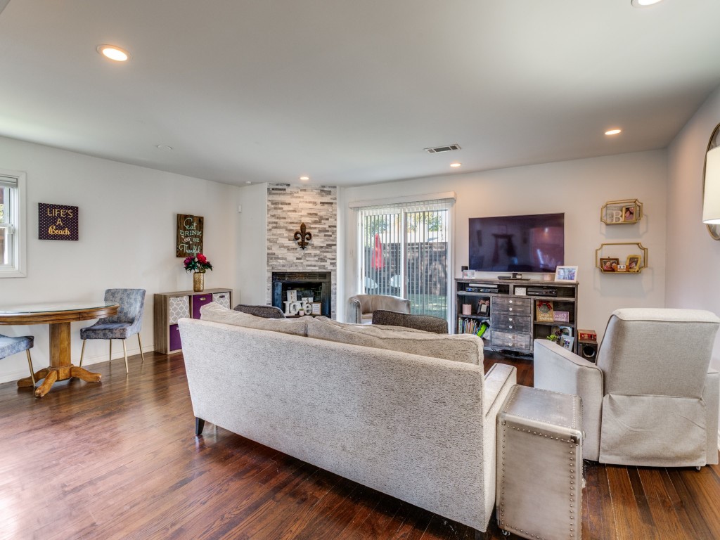 3333 High Lark Drive Dallas TX 75234