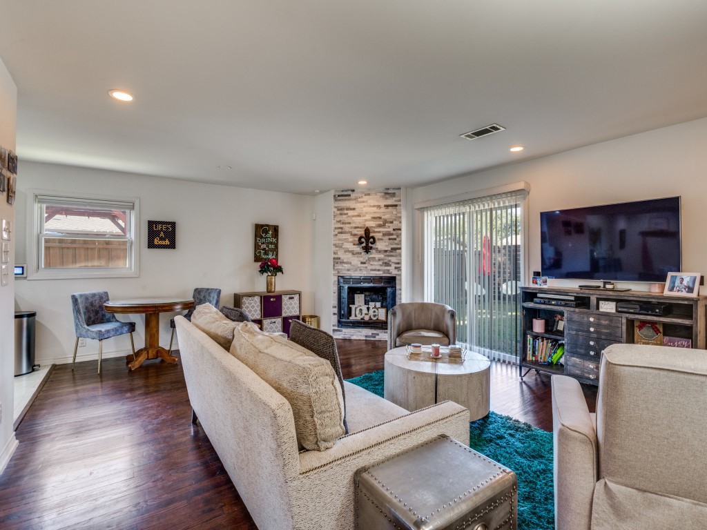 3333 High Lark Drive Dallas TX 75234