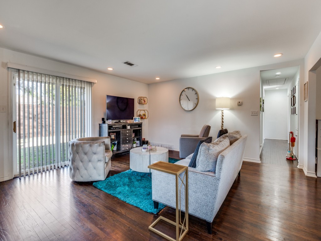 3333 High Lark Drive Dallas TX 75234