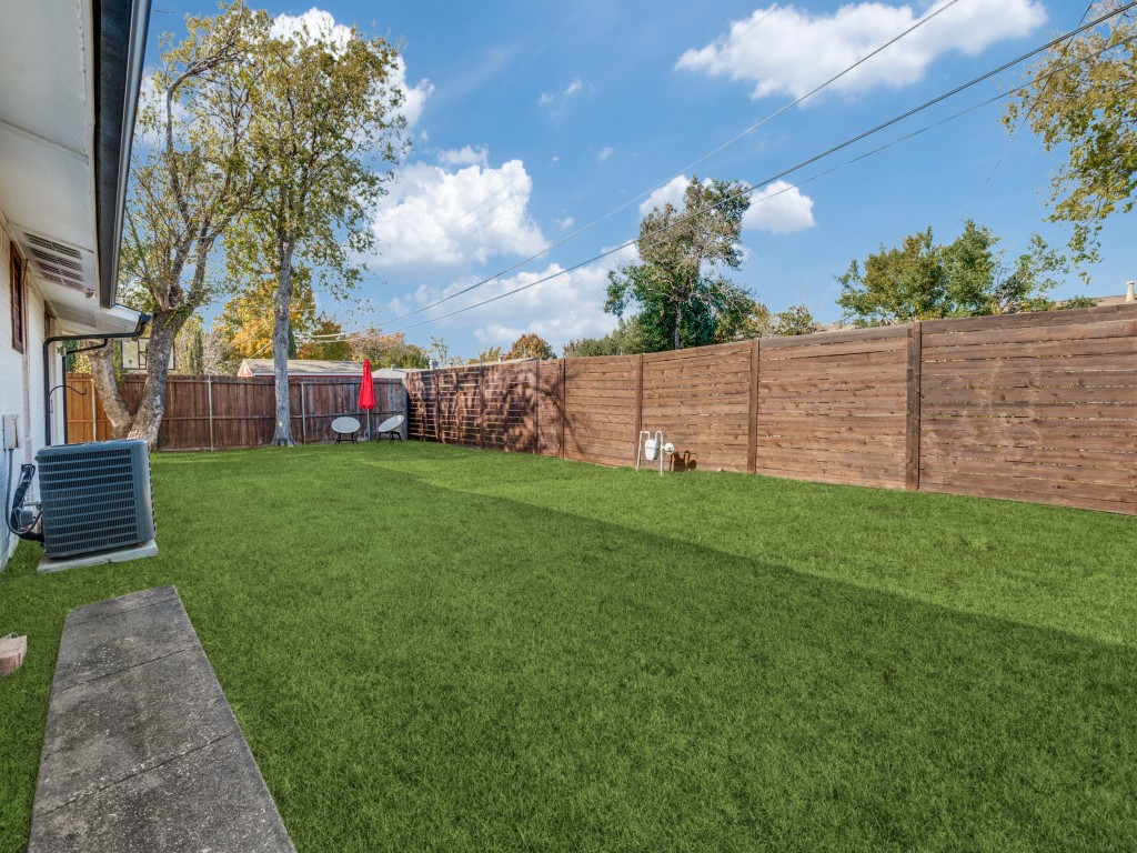 3333 High Lark Drive Dallas TX 75234