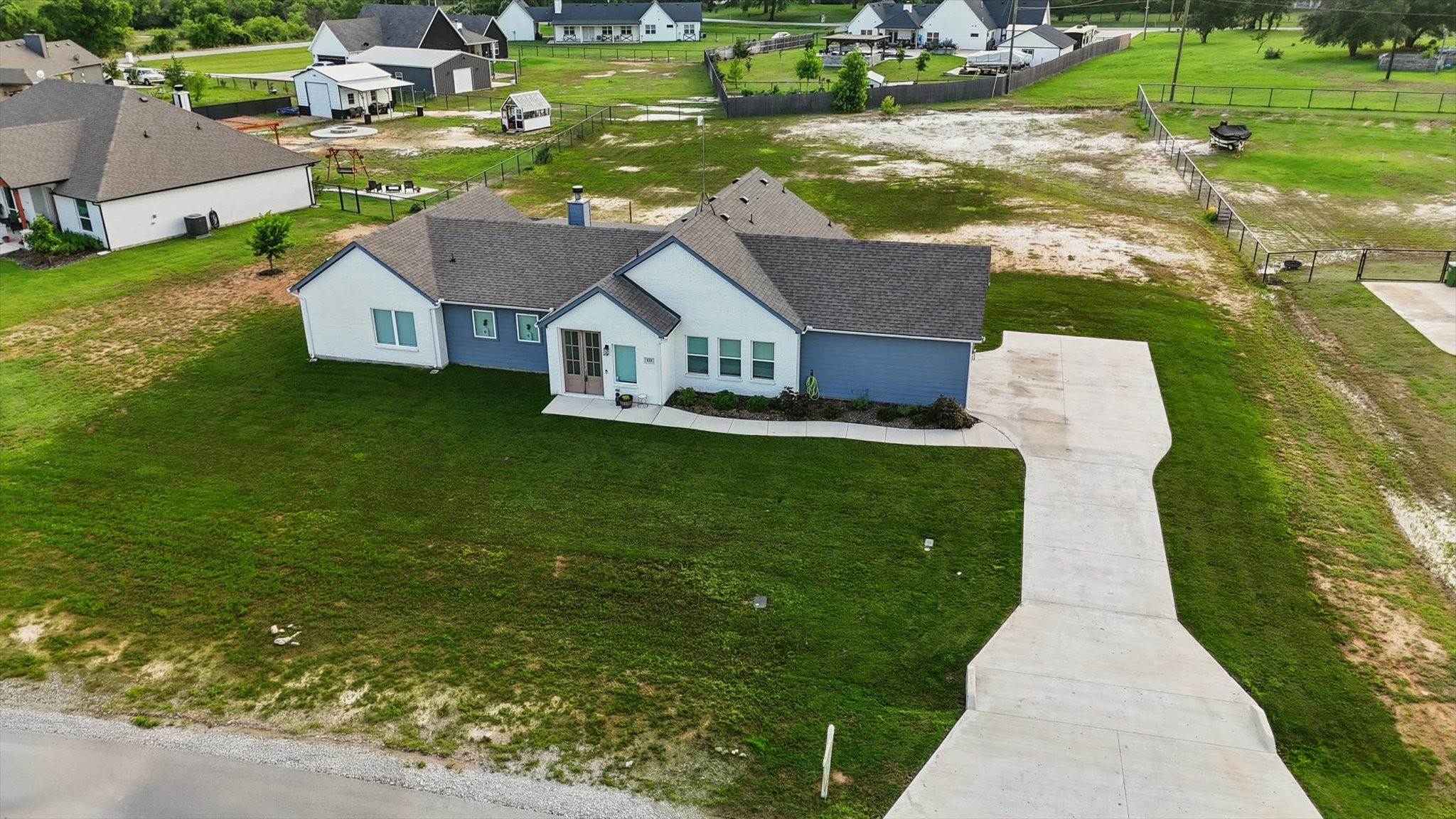 121 Bluegrass Trail Springtown TX 76082