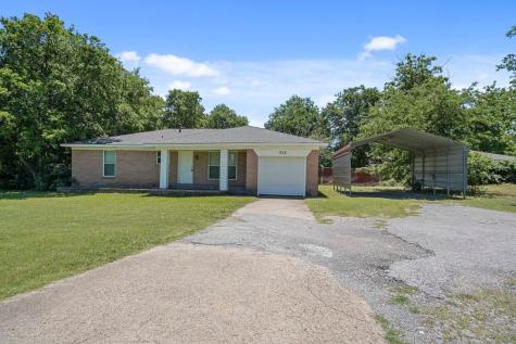 928 W Pleasant Run Road Desoto TX 75115