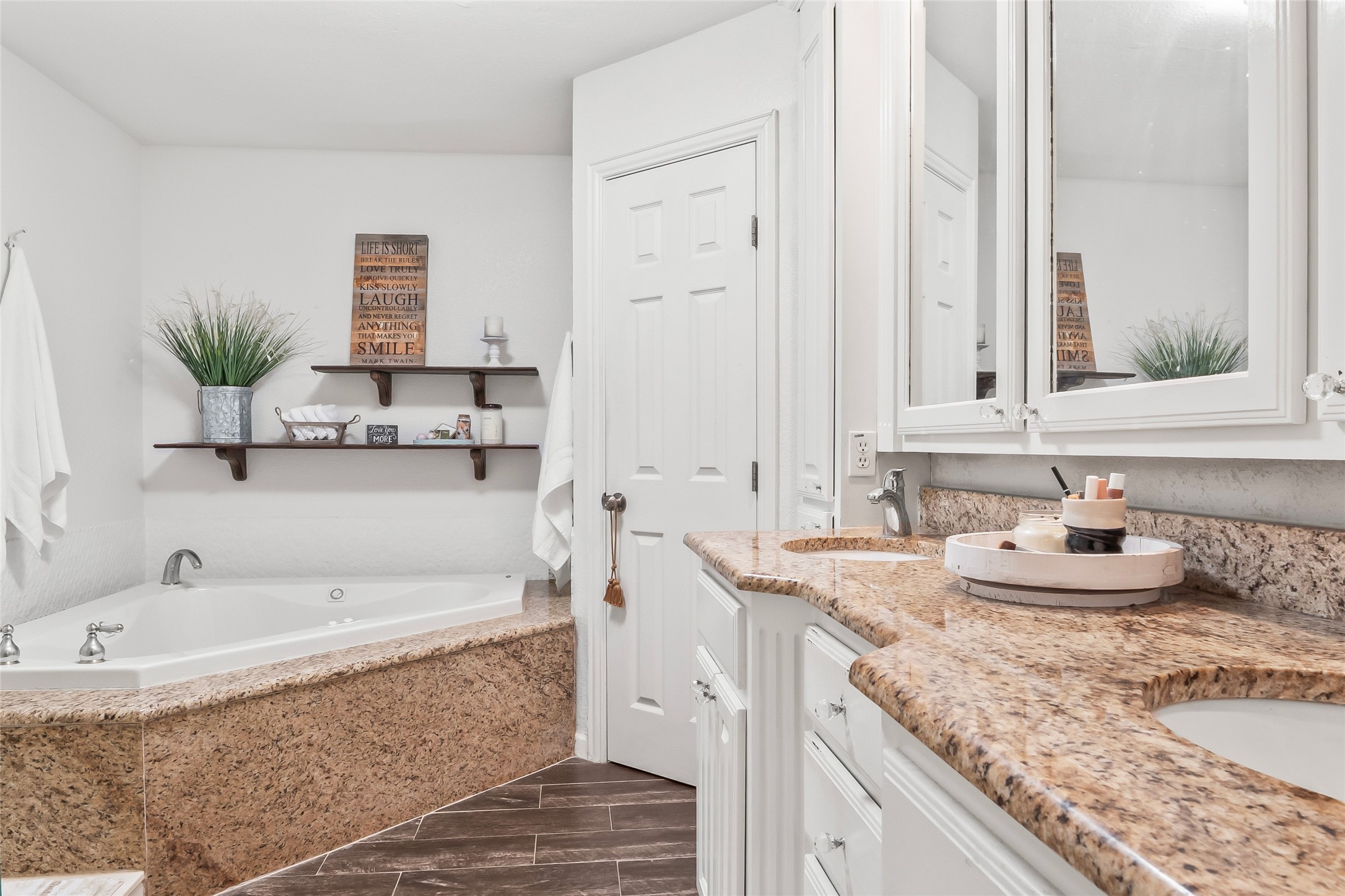 3336 Rolling Hills Flower Mound TX 75022